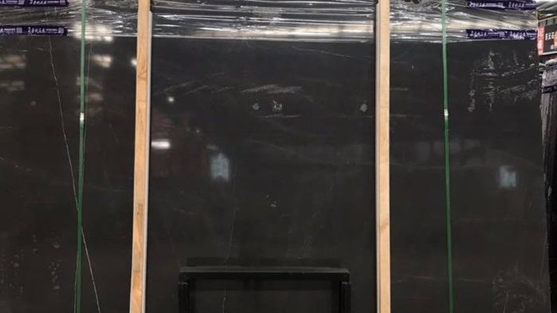 大理石定制品牌的产品质量是其核心竞争力。消费者在选择品牌时，应关注以下几个方面：